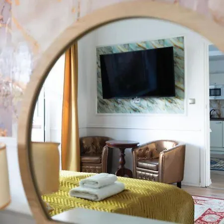 Koral Guest house *
